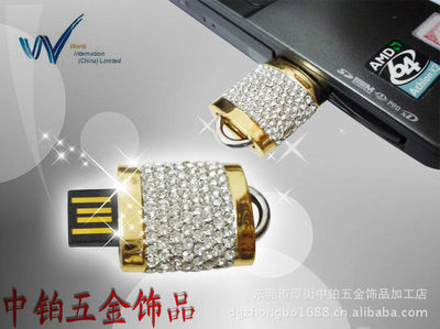 【廠家直銷創(chuàng)意U盤、禮品U盤、小提琴U盤、樂器U盤、吊墜U盤】價格,廠家,圖片,其他數(shù)碼產(chǎn)品及配件,東莞市厚街中鉑五金飾品加工店-馬可波羅網(wǎng)