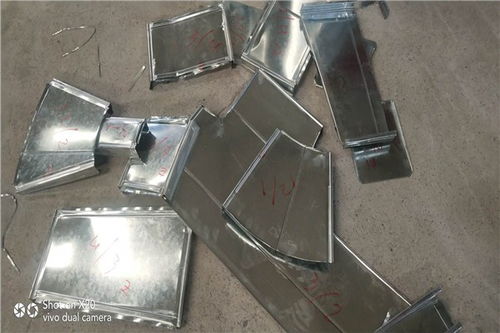 隨州鍍鋅風(fēng)管生產(chǎn) 彎頭風(fēng)管加工廠